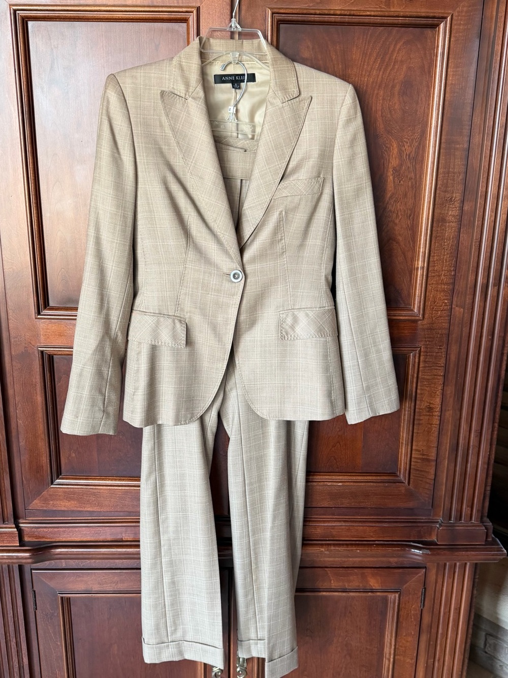 Anne Klein Light Tan Plaid Blazer and Pants Suit - Size 6